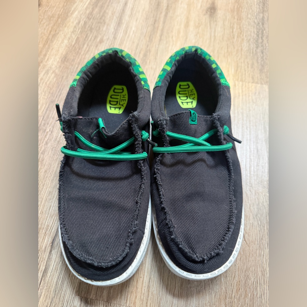 Hey Dude Boys “minecraft”